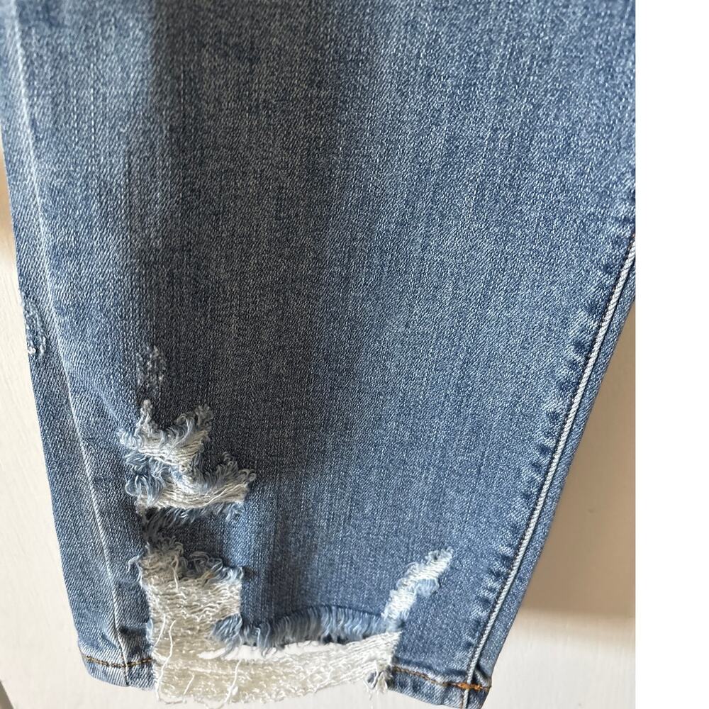 Judy Blue High Waist Straight Fit Distressed Wash Denim Jeans 18W NWT JB82470MD - Picture 3 of 6